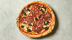 La Piazzetta 27. Pizza con Bresaola, Spinaci, Gorgonzola, Mandorle