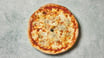 La Piazzetta 2. Pizza ai Quattro Formaggi